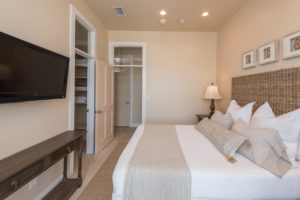 1302 Ariola Dr.-10