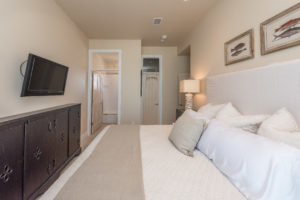 1302 Ariola Dr.-12