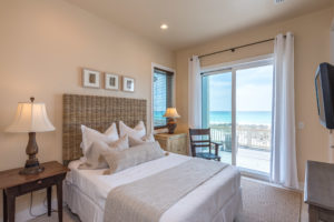 1302 Ariola Dr.-9